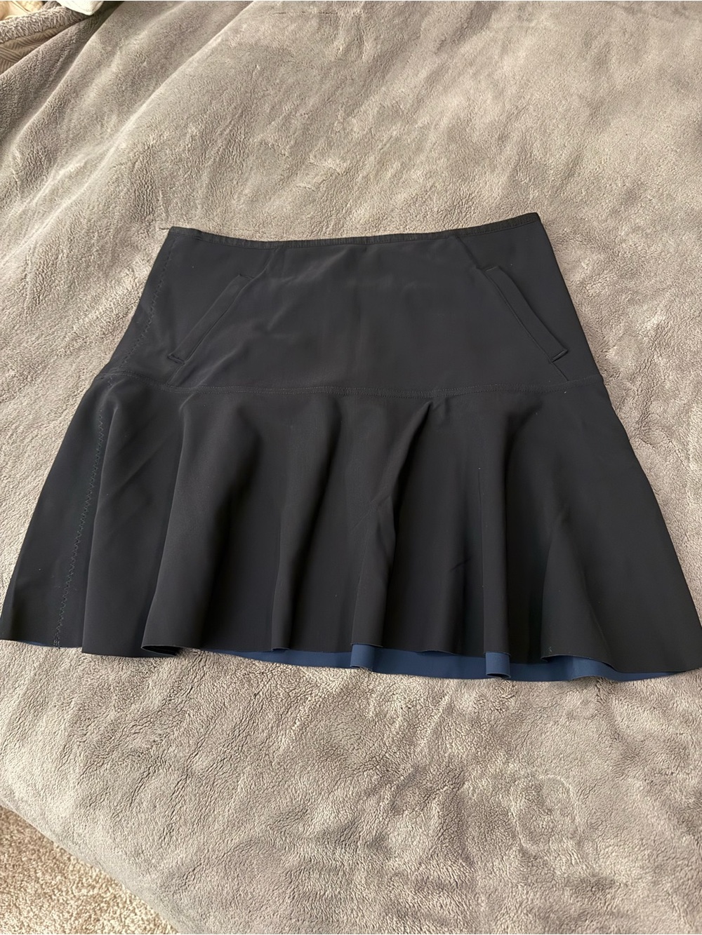 Lululemon tennis skirt size 8